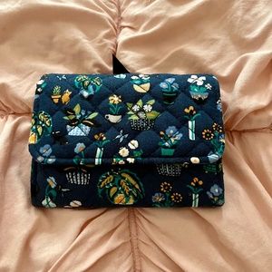Very Bradley navy and teal floral quilted wallet